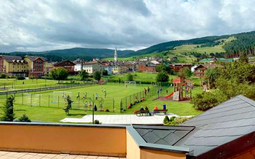 Campo di calcio dell'AC Milan Junior Camp presso l'Hotel Gaarten di Gallio (Altopiano di Asiago)