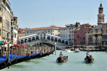 Rialto Bridge, Grand Canal in Venice italy